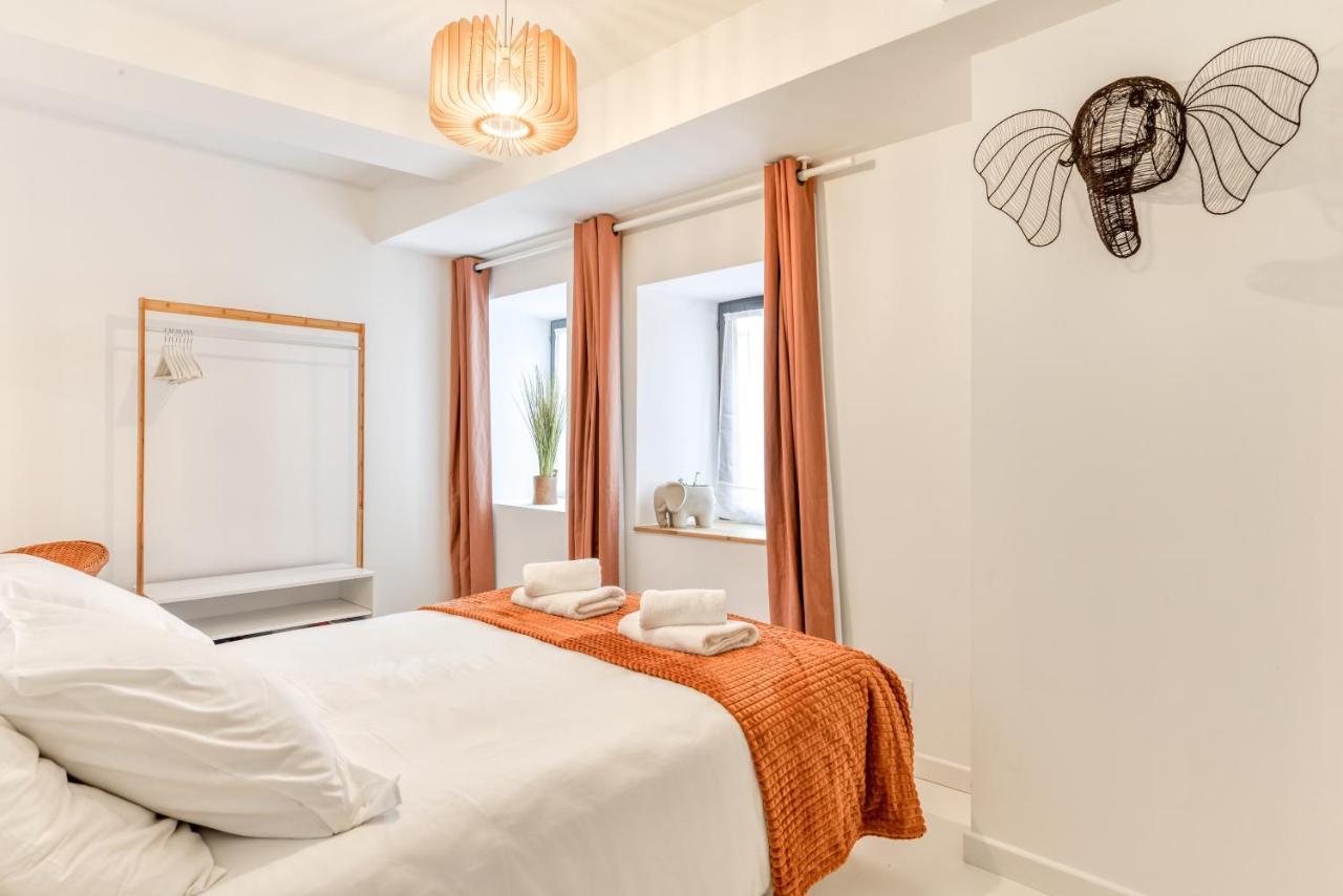 Les Gites De Laure - L'Or Blanc, Appartement Avec Vue Sur Le Chateau, Climatisation, Netflix, A 160 M De La Cite Medievale Carcassonne Bagian luar foto