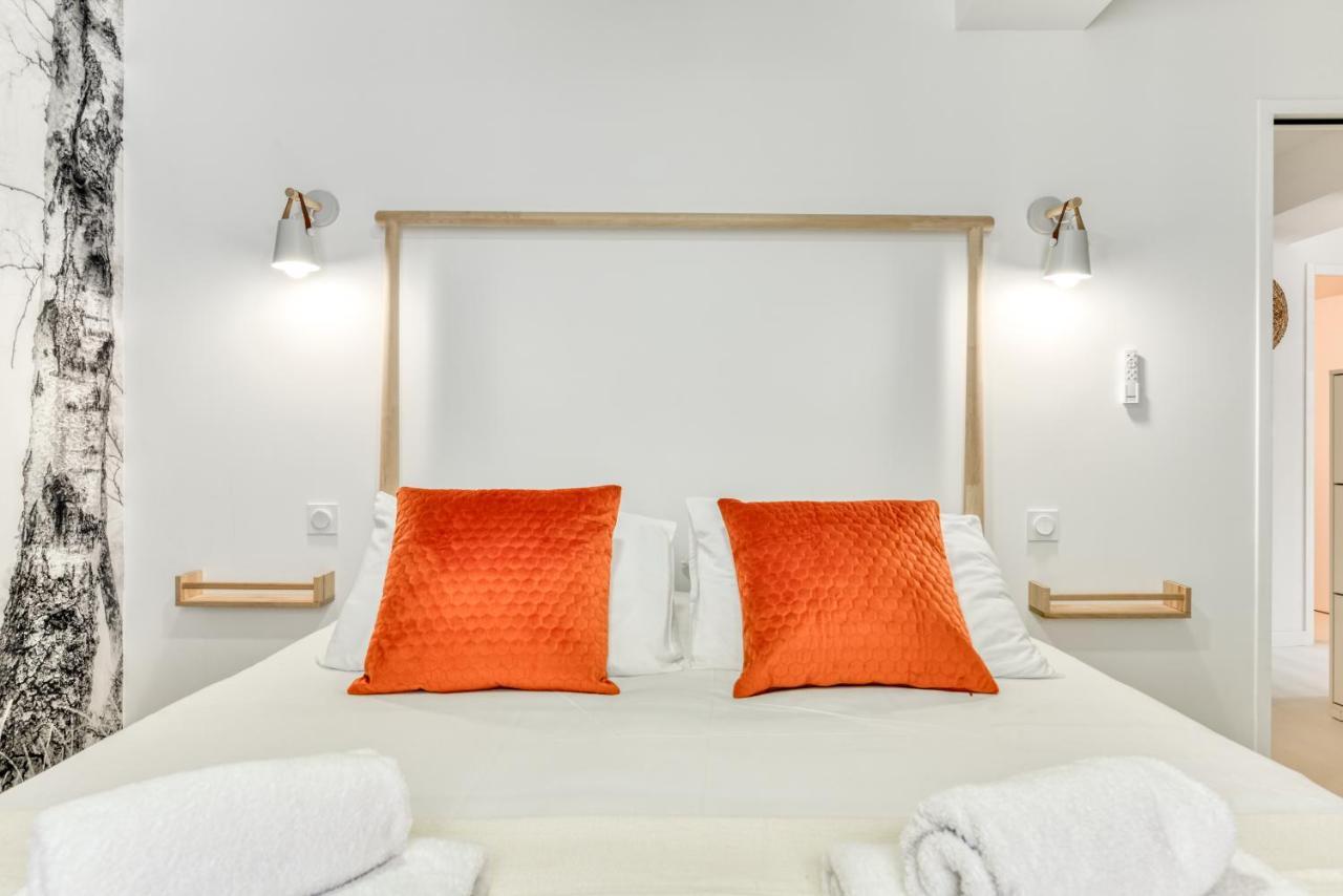 Les Gites De Laure - L'Or Blanc, Appartement Avec Vue Sur Le Chateau, Climatisation, Netflix, A 160 M De La Cite Medievale Carcassonne Bagian luar foto